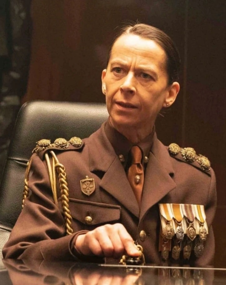 General-Dox-em-Loki Loki: novas imagens confirmam mudança no gênero de personagem na 2ª temporada