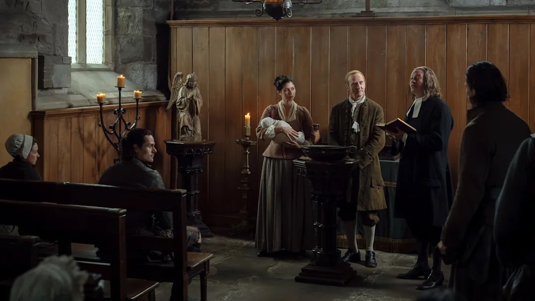 Batismo-do-bebe-Beauchamp Por que o bebê Beauchamp tem dois nomes em Outlander: Blood of My Blood?