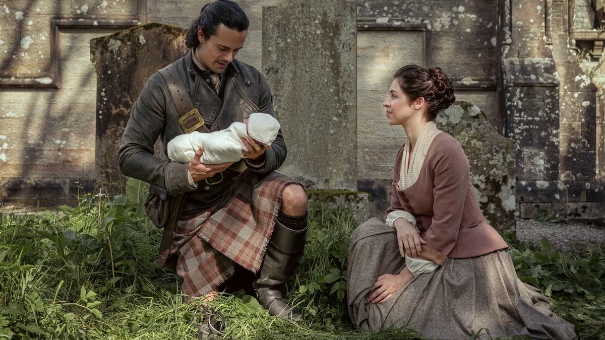 Como Julia reconhece a carta de Henry se ele assina como Grant em Outlander: Blood of My Blood? Brian-o-bebe-Beauchamp-e-Julia Como Julia reconhece a carta de Henry se ele assina como Grant em Outlander: Blood of My Blood?