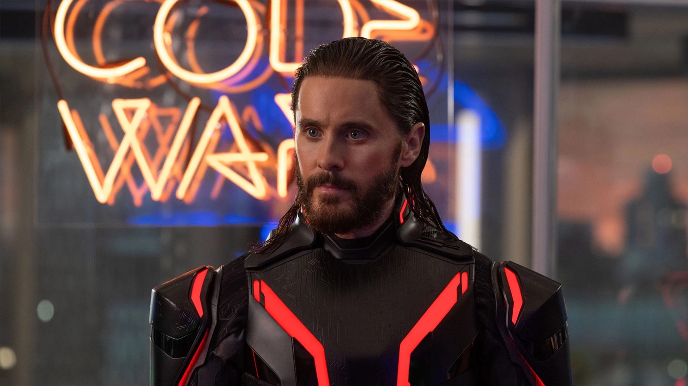 Saiu a trilha sonora de 'Tron: Ares' com o Nine Inch Nails; veja detalhes e a lista de músicas Tron-Ares-Jared-Leto Saiu a trilha sonora de 'Tron: Ares' com o Nine Inch Nails; veja detalhes e a lista de músicas