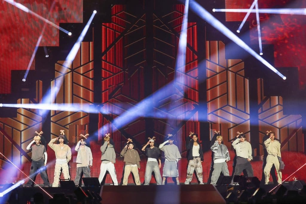 Disney+ anuncia SEVENTEEN: OUR CHAPTER, série sobre os 10 anos do grupo de K-pop Seventeen-em-turne Disney+ anuncia SEVENTEEN: OUR CHAPTER, série sobre os 10 anos do grupo de K-pop