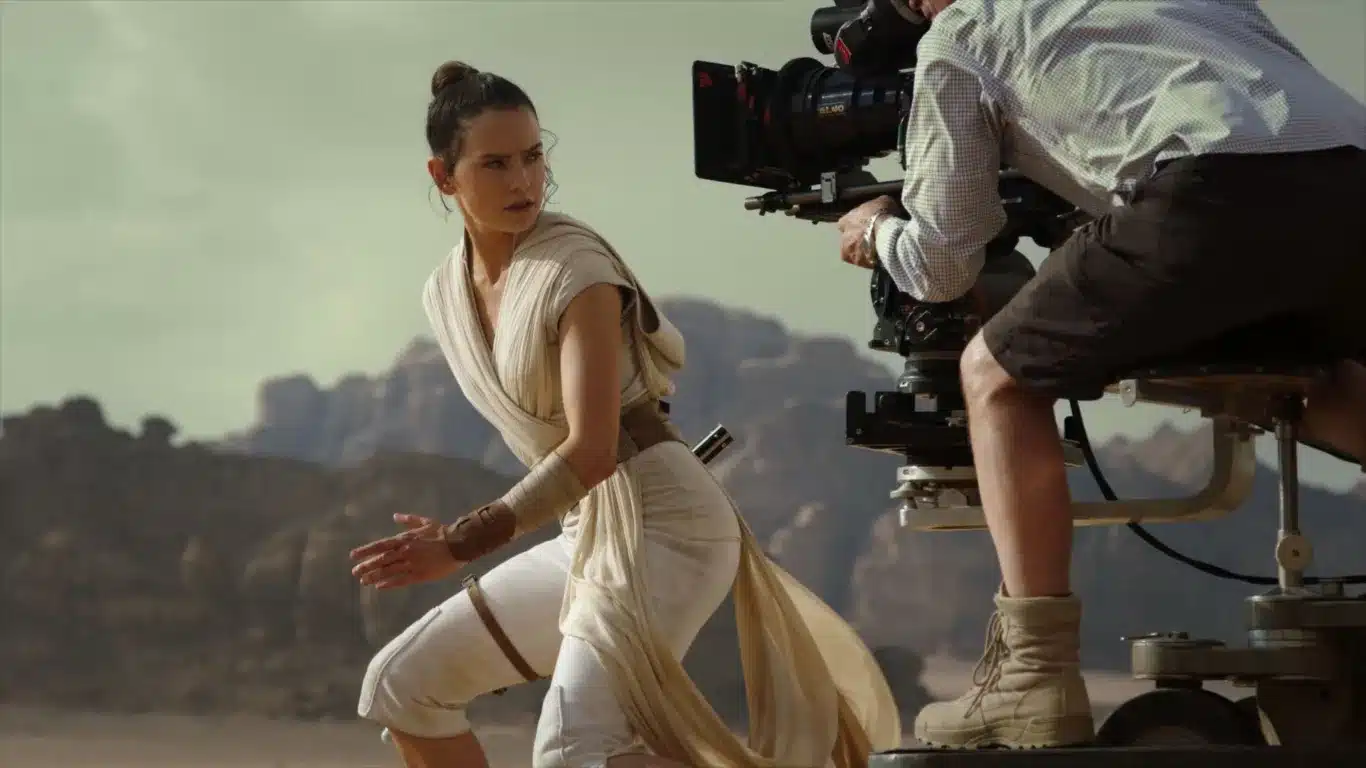 Disney confirma que 'A Ascensão Skywalker' é o terceiro filme mais caro de todos os tempos Star-Wars-A-Ascensao-Skywalker-filme Disney confirma que 'A Ascensão Skywalker' é o terceiro filme mais caro de todos os tempos