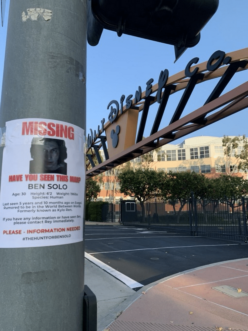 Procura-se Ben Solo: Fãs de Star Wars espalham cartazes de "desaparecido" nos Estados Unidos image-186 Procura-se Ben Solo: Fãs de Star Wars espalham cartazes de "desaparecido" nos Estados Unidos