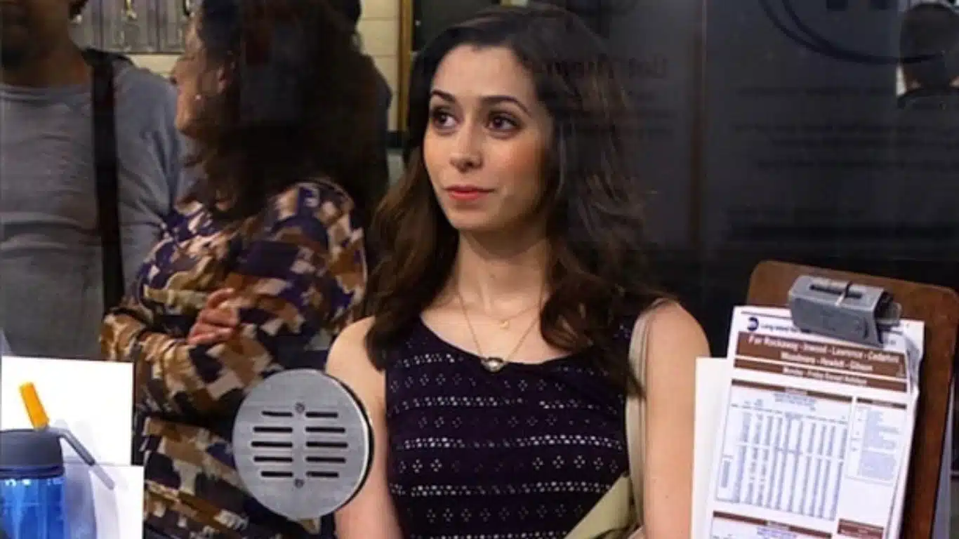 "Tentei ver Taylor Swift, mas…": atriz de "Nos Seus Sonhos" conta história que todo fã vai entender 1000133429 "Tentei ver Taylor Swift, mas…": atriz de "Nos Seus Sonhos" conta história que todo fã vai entender