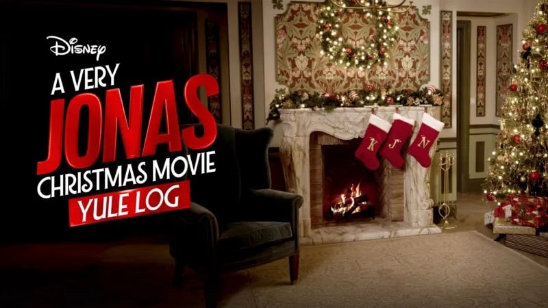 Filme dos Jonas Brothers, animação dos Vingadores e mais 3 surpresas hoje no Disney+ A-Very-Jonas-Christmas-Movie-Yule-Log Filme dos Jonas Brothers, animação dos Vingadores e mais 3 surpresas hoje no Disney+
