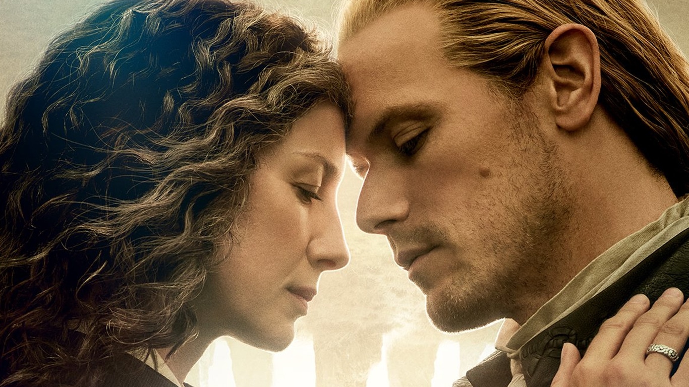 Por que as pedras de Outlander aparecem invertidas no pôster da última temporada? Outlander-Claire-e-Jamie-Temporada-final Por que as pedras de Outlander aparecem invertidas no pôster da última temporada?
