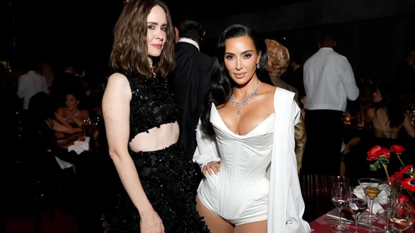 Sarah-Paulson-e-Kim-Kardashian Novo episódio de The Kardashians tem conversa emocionante entre Kim Kardashian e Sarah Paulson