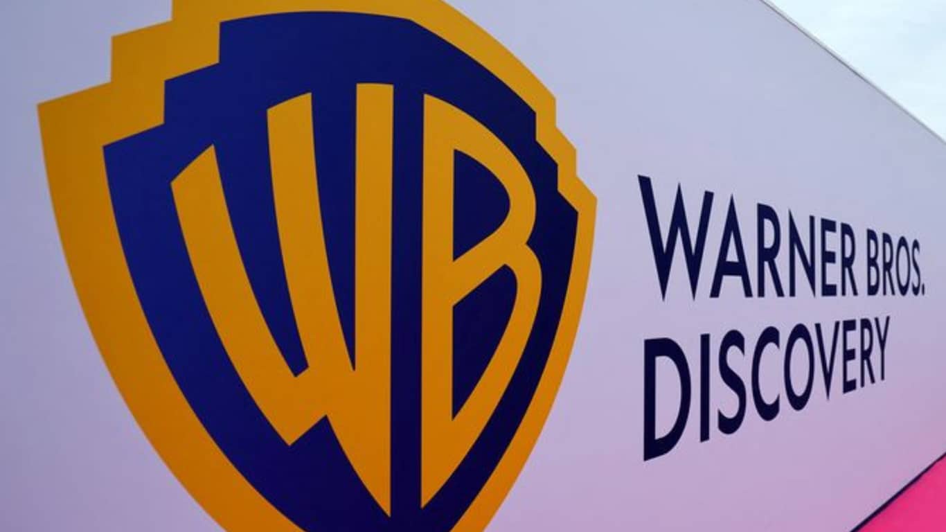 CEO da Paramount faz jogo duro e recua em fusão bilionária com a Warner Warner-Bros-Logo CEO da Paramount faz jogo duro e recua em fusão bilionária com a Warner