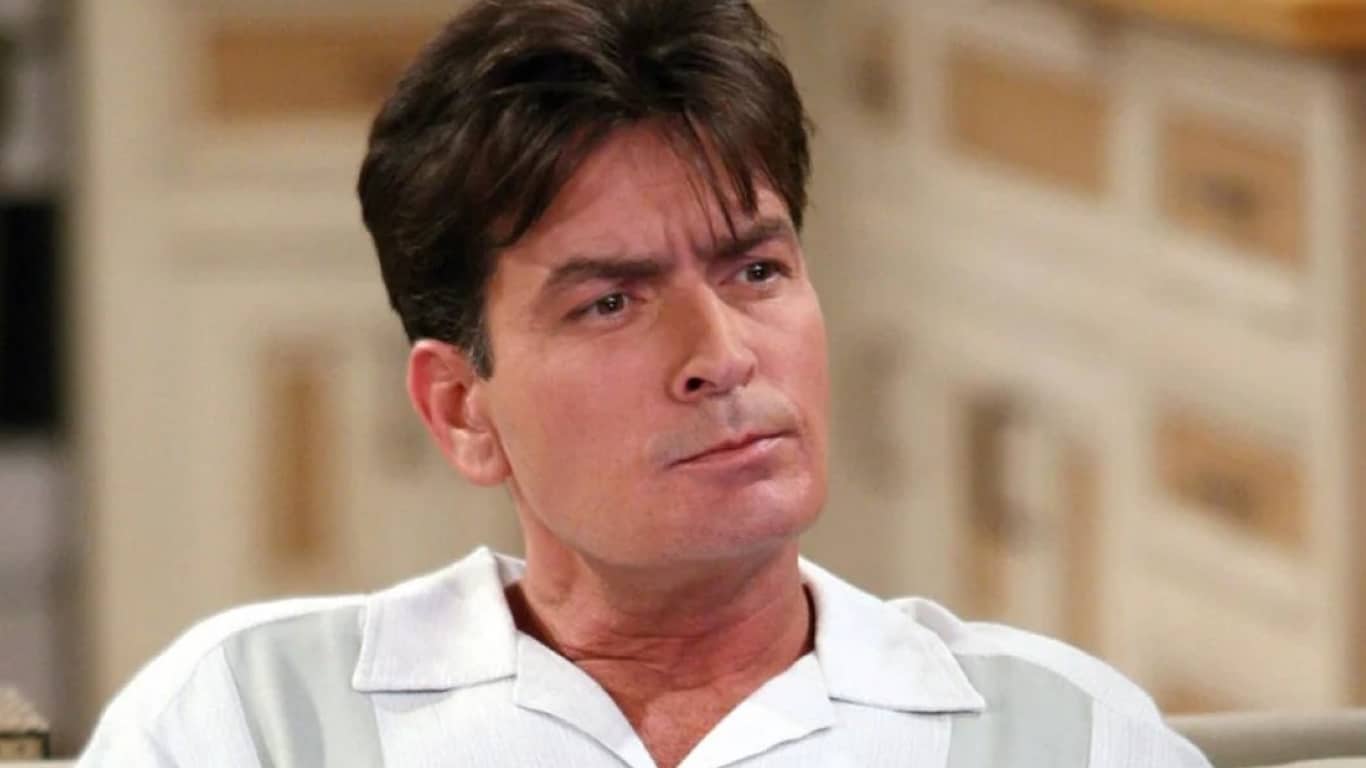 Charlie-Sheen 10 atores e atrizes famosos cujo nome verdadeiro quase ninguém conhece