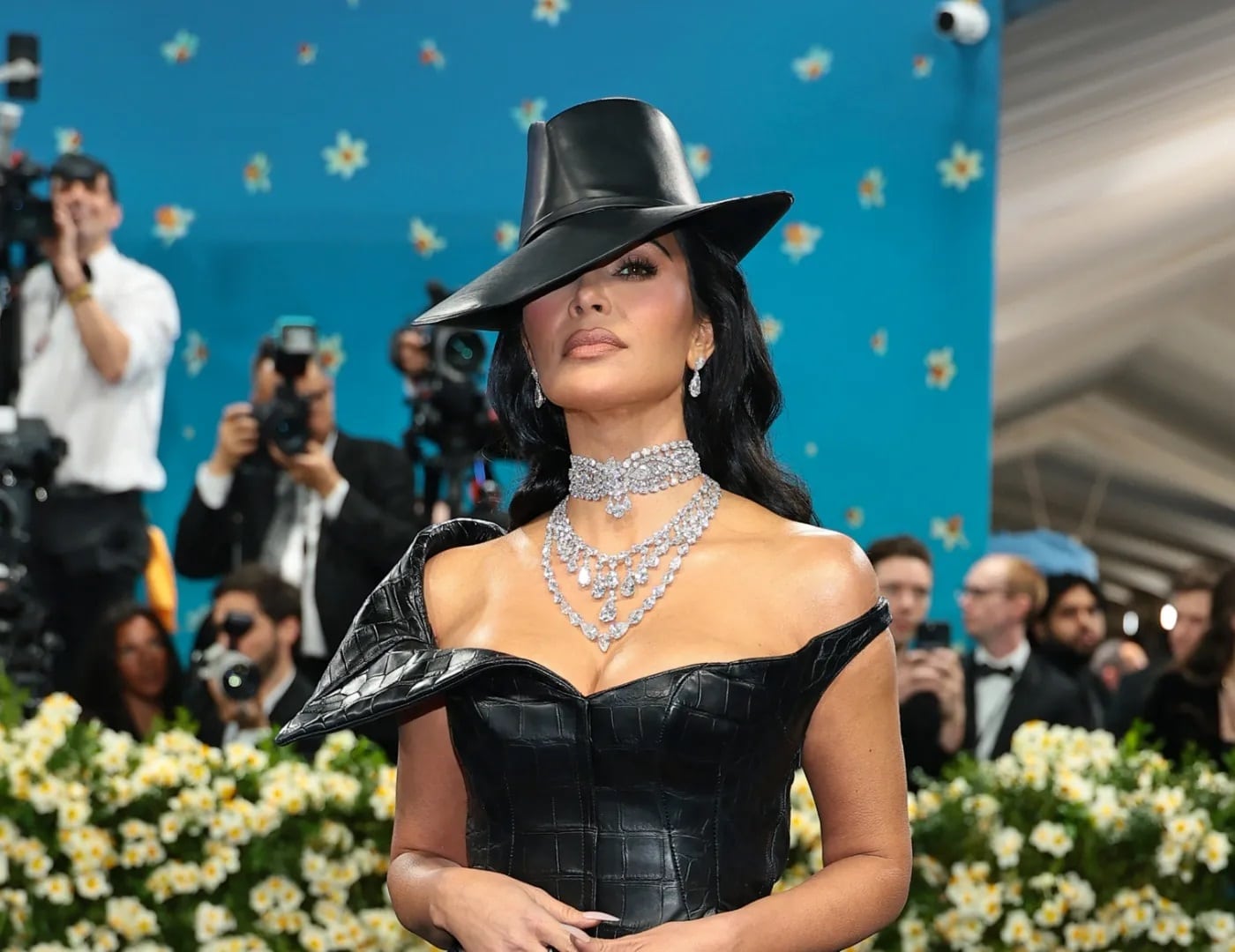 Kim-Kardashian-no-met-gala Disney vai atender o pedido ousado de Kim Kardashian após duas séries gigantes?