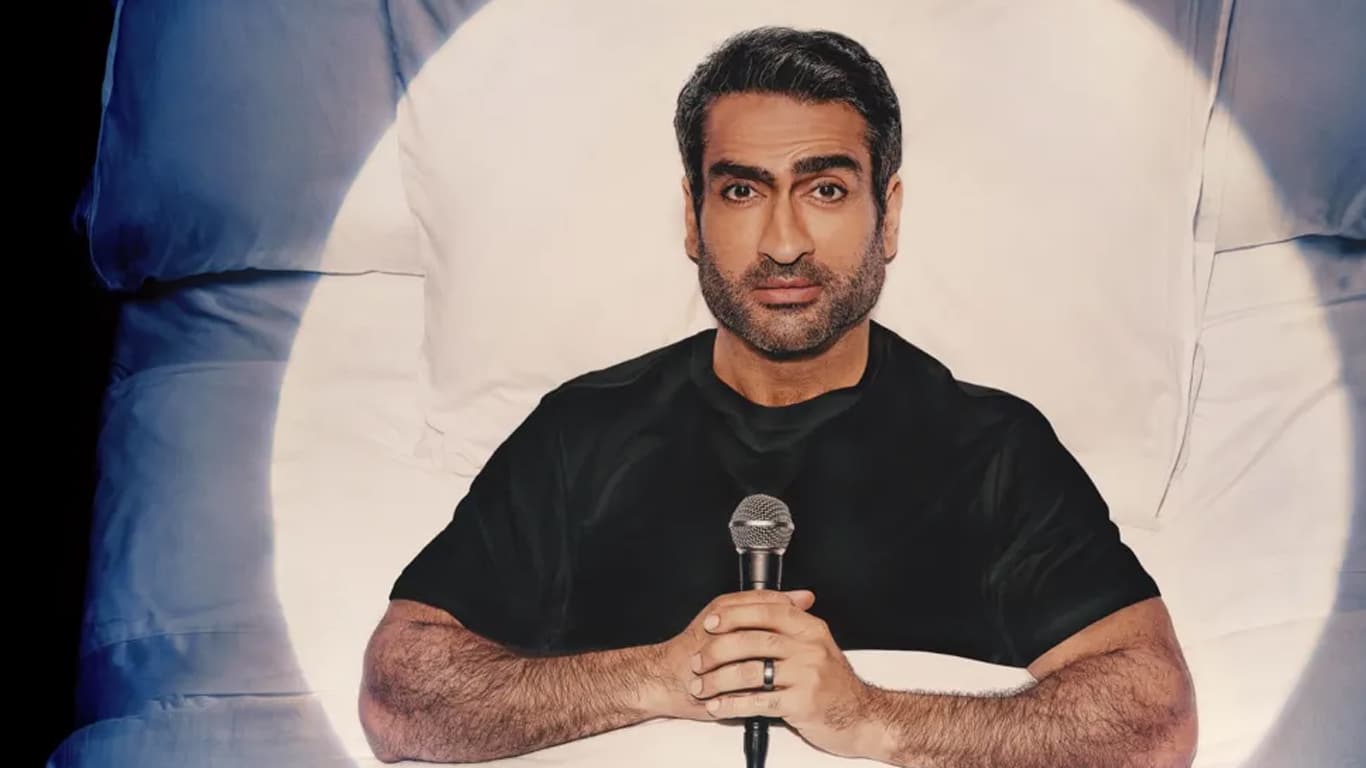 Kumail-Nanjiani-Pensamentos-Noturnos-1 Kumail Nanjiani transforma críticas a Eternos em piada sem filtros no palco