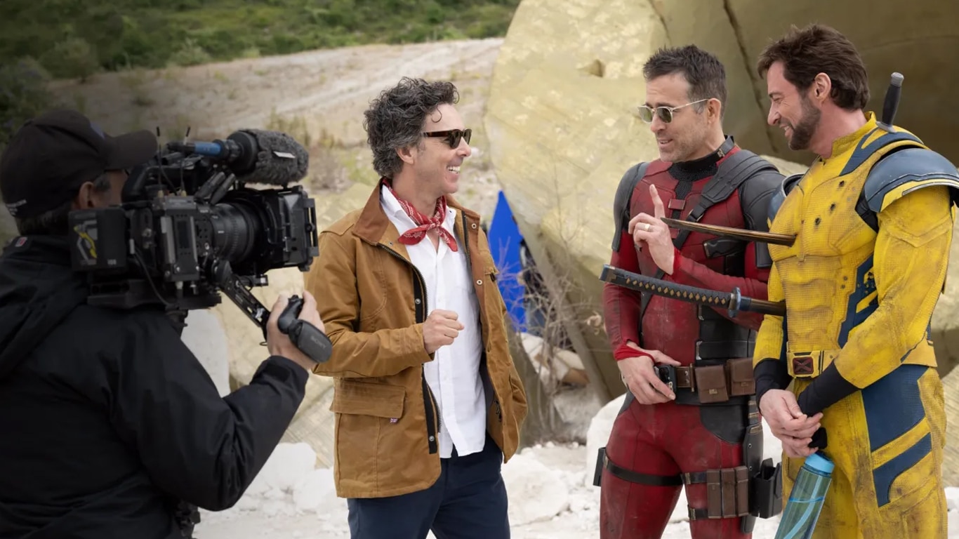 Poucos perceberam, mas o Disney+ cancelou um longo projeto da Marvel Studios Marvel-Studios-Avante-Deadpool-e-Wolverine Poucos perceberam, mas o Disney+ cancelou um longo projeto da Marvel Studios