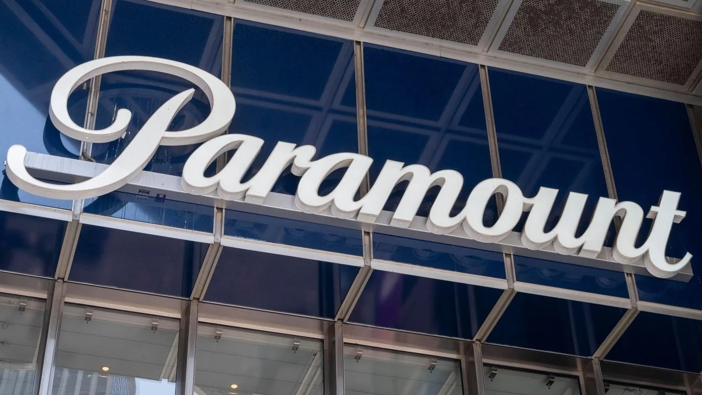 Paramount-logo Paramount tenta travar fusão Netflix-Warner com oferta gigantesca