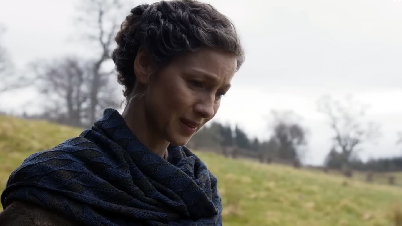 Claire-na-oitava-temporada-de-Outlander Outlander: para quem é o caixão que aparece em trailer da 8ª temporada?
