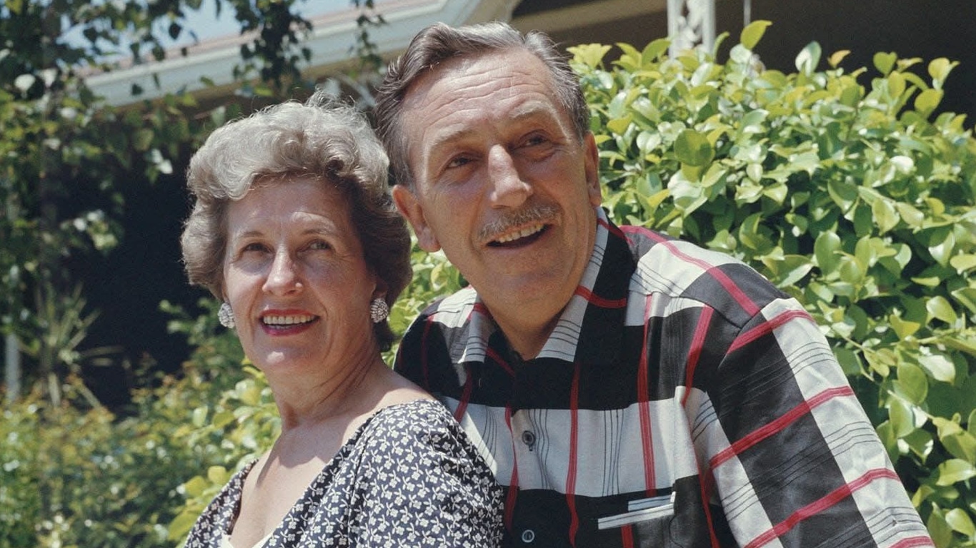 Quem foi Lillian Disney, esposa de Walt Disney, e qual sua importância na história da Disney? Lillian-e-Walt-Disney Quem foi Lillian Disney, esposa de Walt Disney, e qual sua importância na história da Disney?