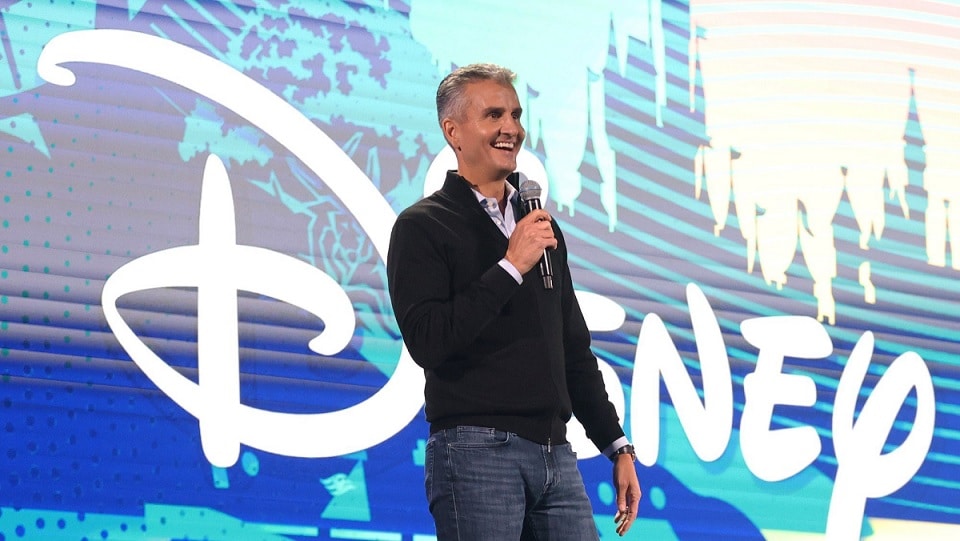 Josh-Damaro Quem é Josh D’Amaro, o executivo escolhido para comandar a Disney após Bob Iger