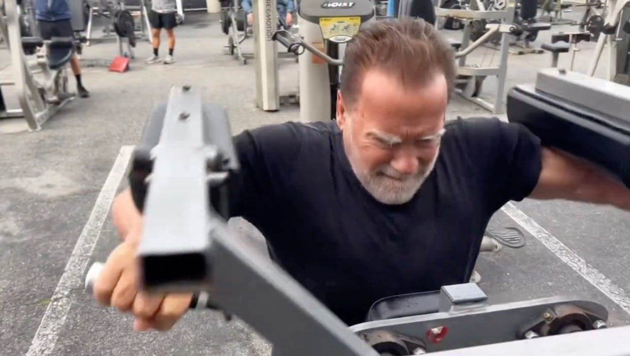1000169413 Aos 78 anos, Arnold Schwarzenegger volta à academia onde virou lenda para viver Conan novamente