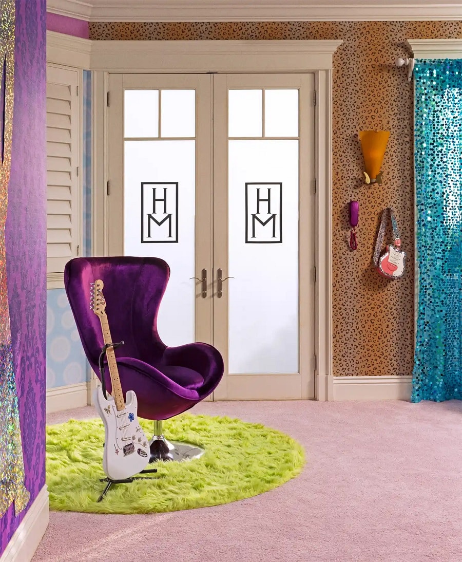 Casa-Hannah-Montana-2 Airbnb abre hospedagem na casa de Hannah Montana com closet da personagem