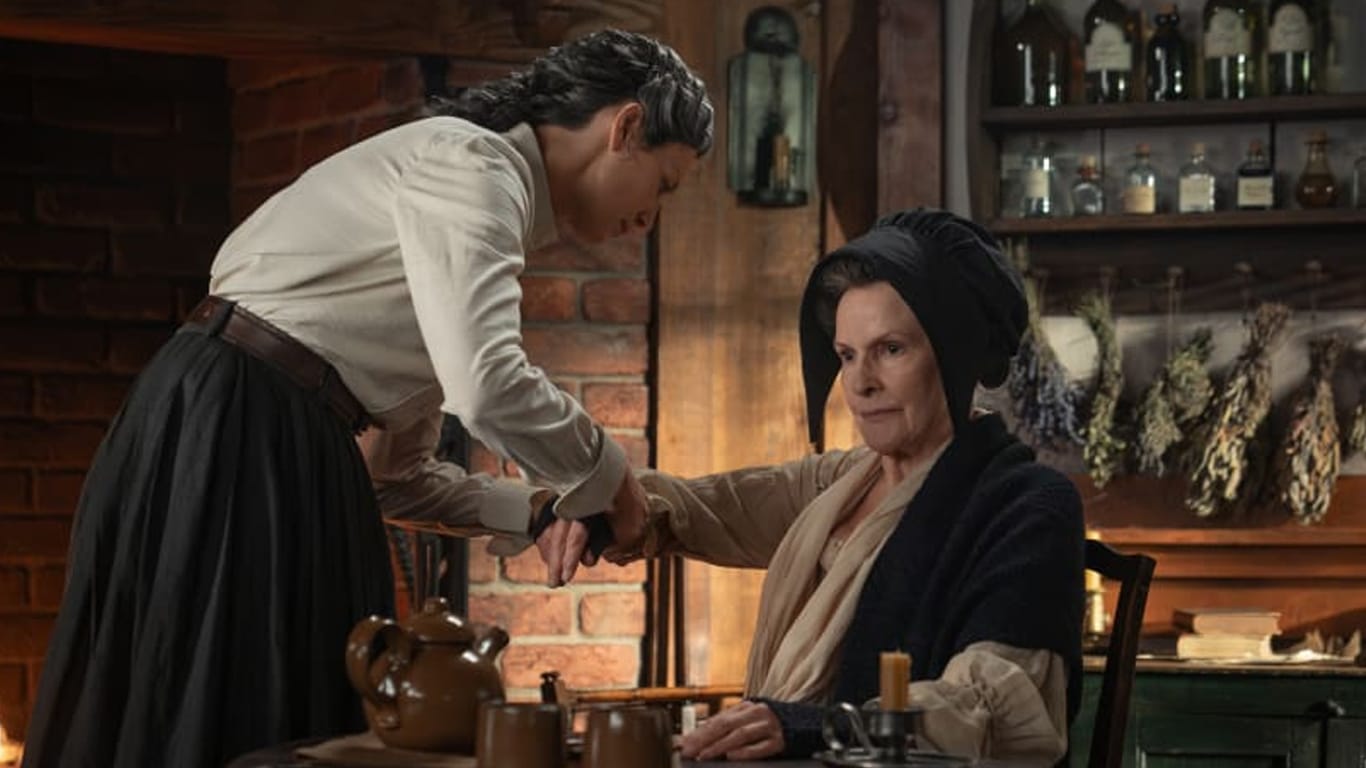 Outlander: tudo o que acontece no quarto episódio da última temporada Claire-e-Elspeth-Cunningham-em-Outlander Outlander: tudo o que acontece no quarto episódio da última temporada