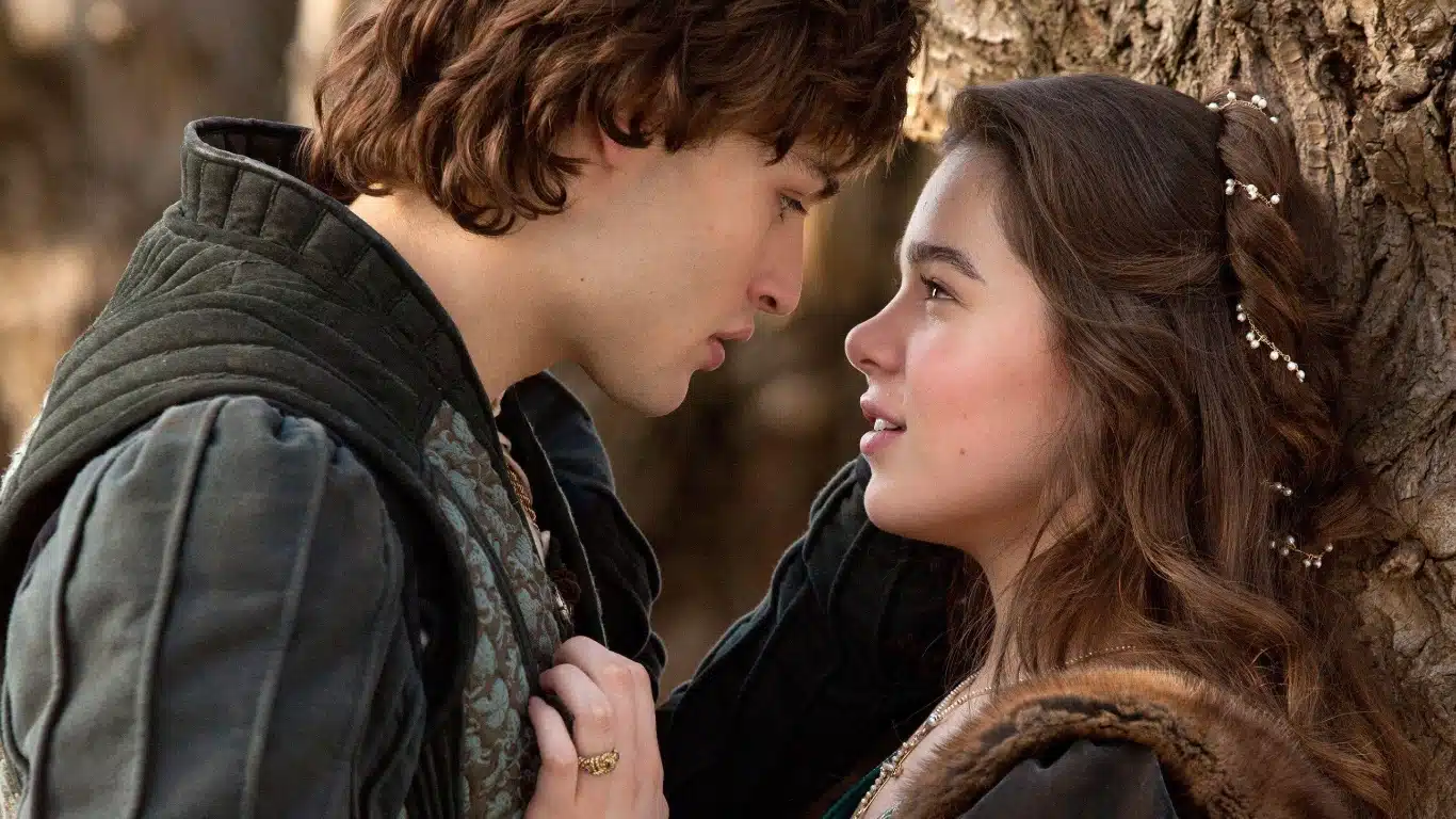 1000175034 Disney+ remove Romeu e Julieta com Hailee Steinfeld e acumula 20 saídas em abril