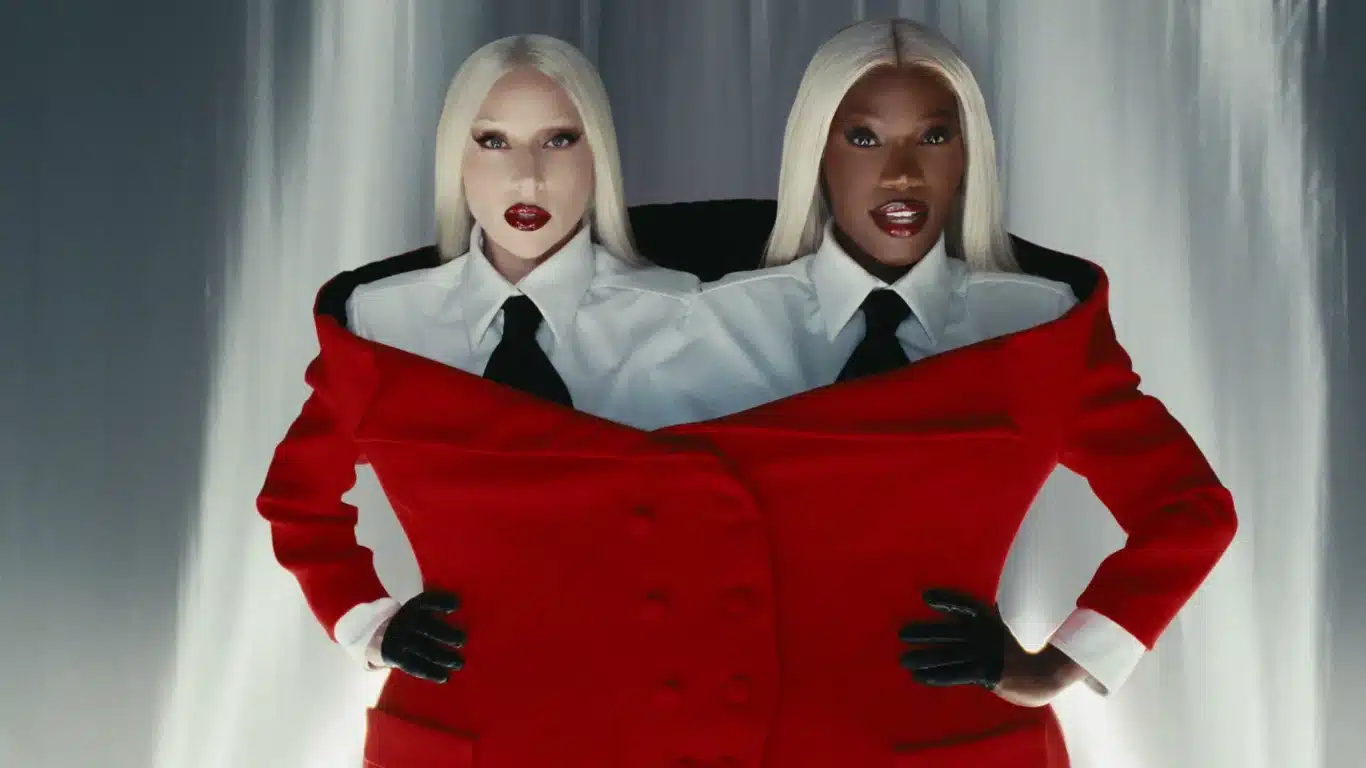 1000175978 O Diabo Veste Prada 2: Lady Gaga e Doechii dominam a passarela no clipe de "RUNWAY"