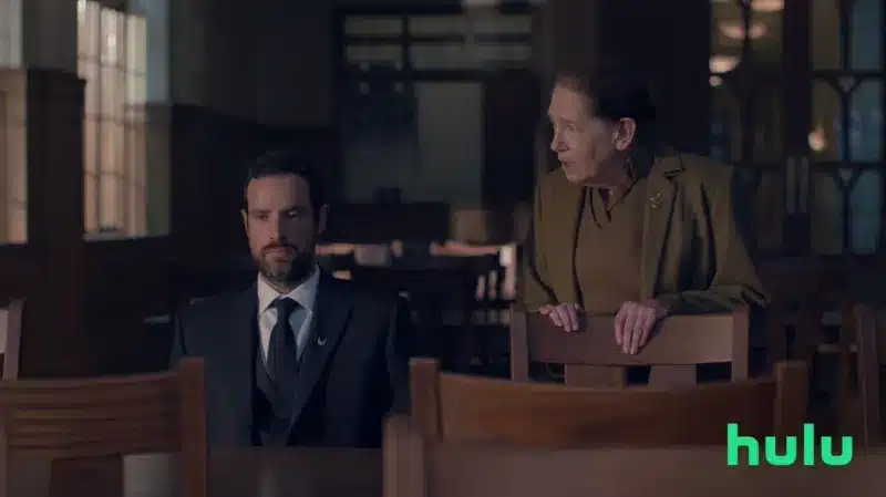 Os-Testamentos-Episodio-O-Estadio Tia Lydia mudou? Ann Dowd explica transformação em Os Testamentos: Das Filhas de Gilead