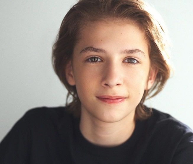 Wesley-Holloway Sinopse de Vingadores: Doutor Destino confirma encontro de três universos Marvel