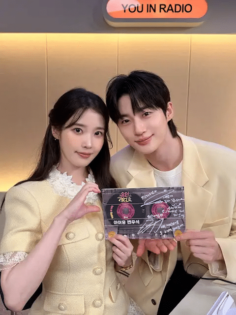 image-9 IU conta momento constrangedor com Byeon Wooseok nas gravações de A Coroa Perfeita