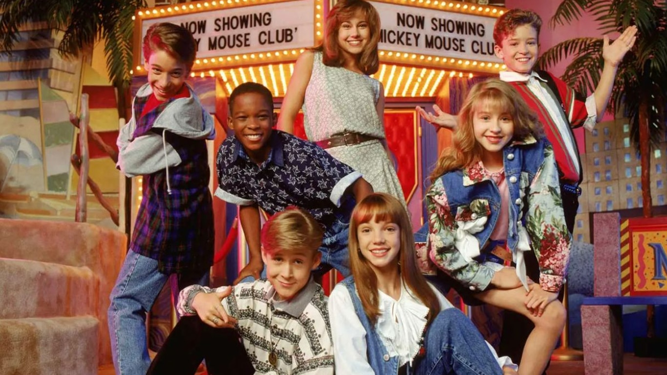 Mickey-Mouse-Club Disney+ prepara volta de The Mickey Mouse Club com nova geração de Mouseketeers