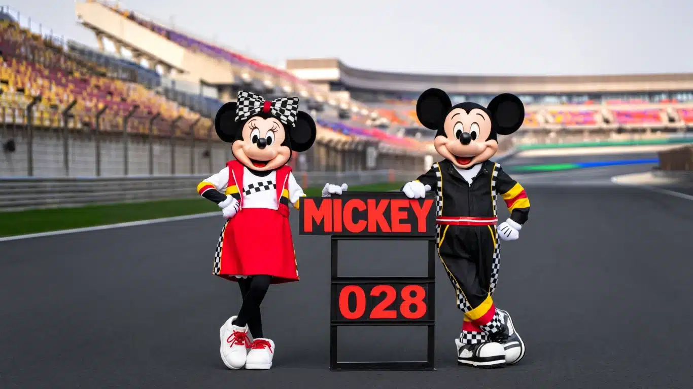 1000202772 Disney e Fórmula 1 ampliam parceria até 2028 e levam Relâmpago McQueen para Monza