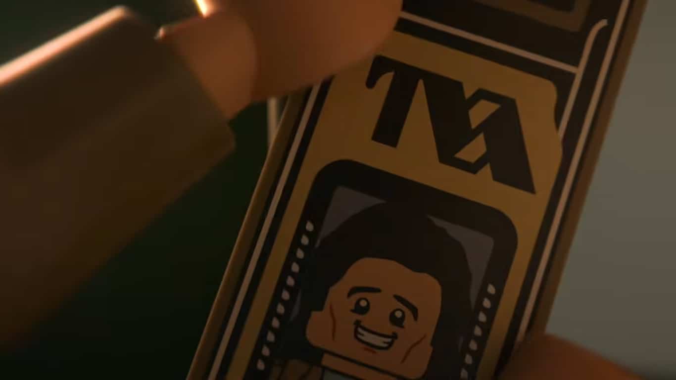 Marvel e LEGO refazem trailer de Vingadores: Doutor Destino cena por cena Loki-TVA-LEGO-Vingadores-Doutor-Destino Marvel e LEGO refazem trailer de Vingadores: Doutor Destino cena por cena
