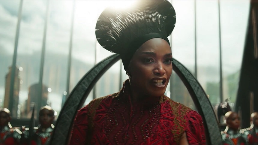 Pantera Negra 3 pode reunir Shuri, Namor e Ramonda em história ligada ao Plano Ancestral Ramonda-em-Pantera-Negra Pantera Negra 3 pode reunir Shuri, Namor e Ramonda em história ligada ao Plano Ancestral