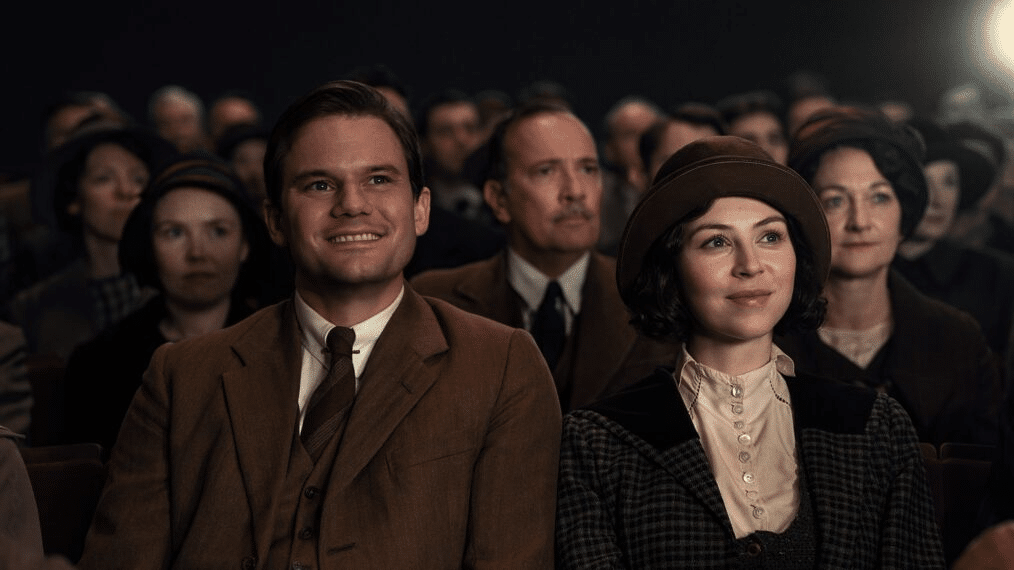 image-11 Imagens da 2ª temporada de Outlander: Blood of My Blood deixam pistas sobre Julia, Henry e Brian Fraser