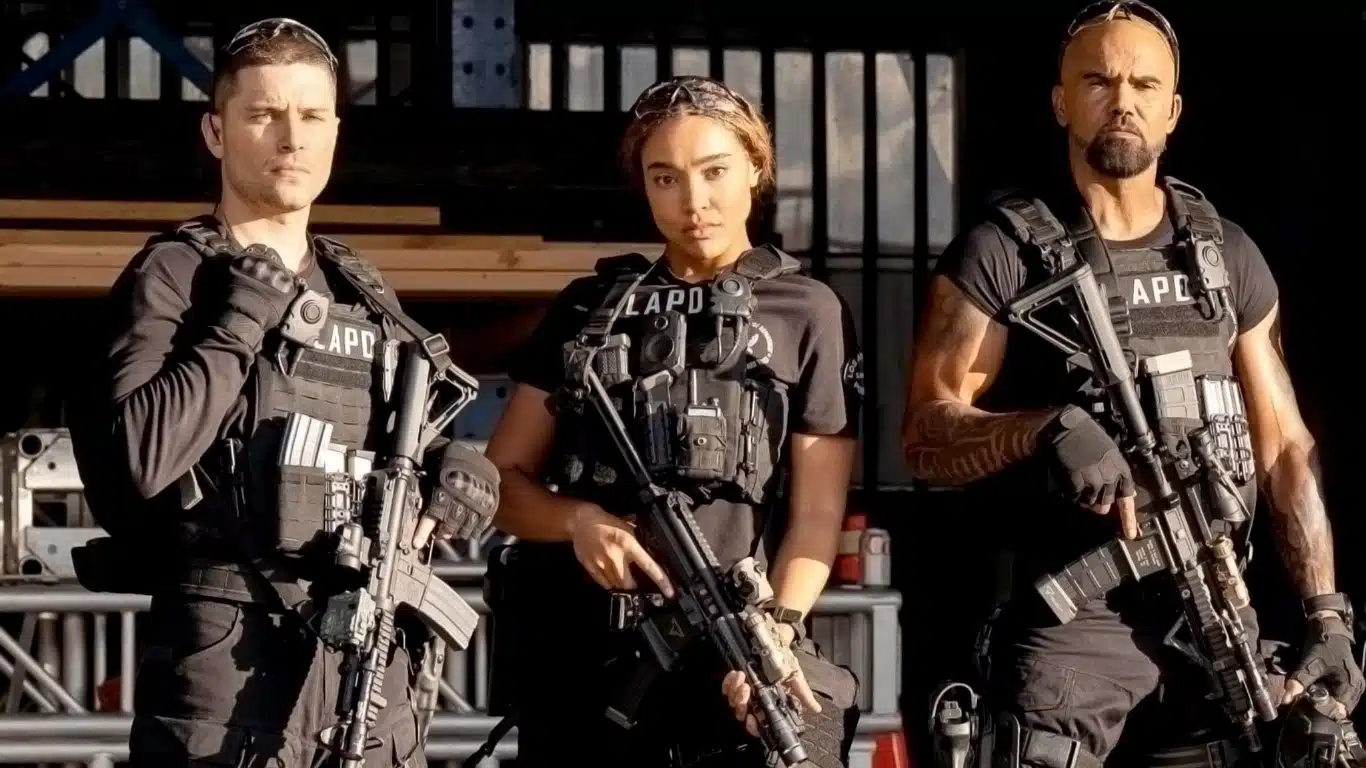 1000207116 S.W.A.T. Exiles ganha trailer com retorno de Hondo